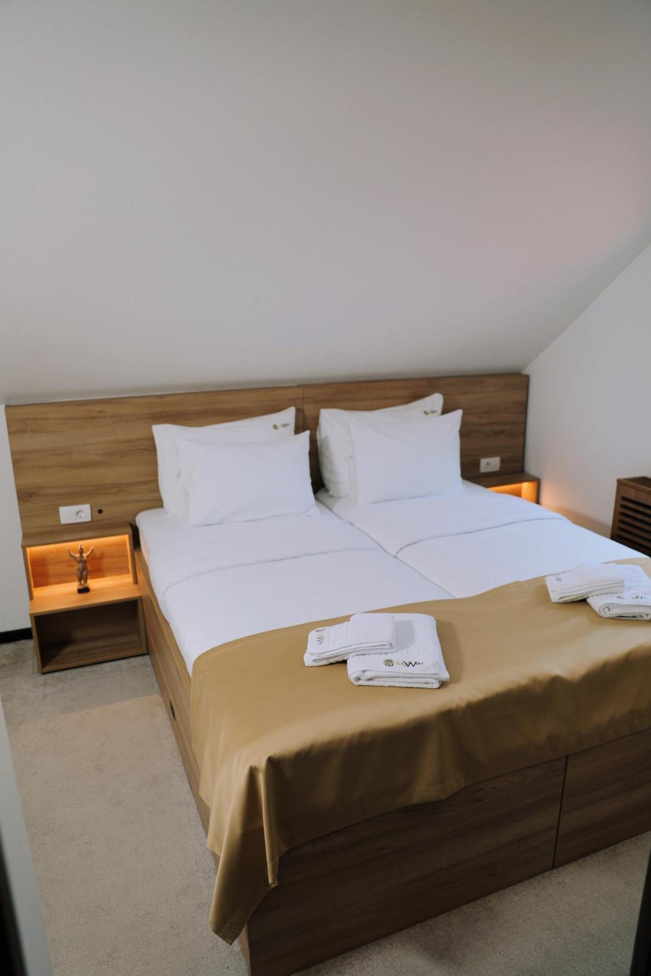 Hotel Sax-Win Pozega Pokoj fotografie