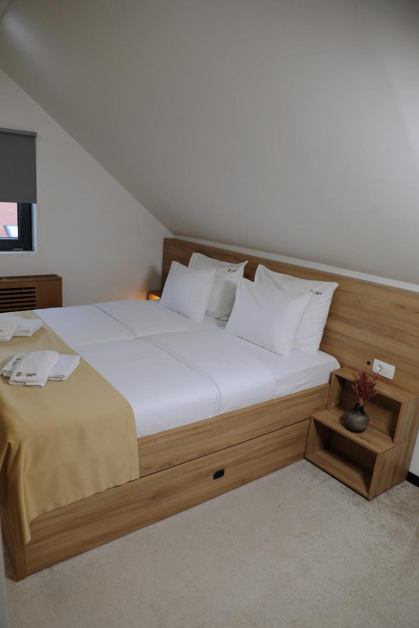 Hotel Sax-Win Pozega Pokoj fotografie