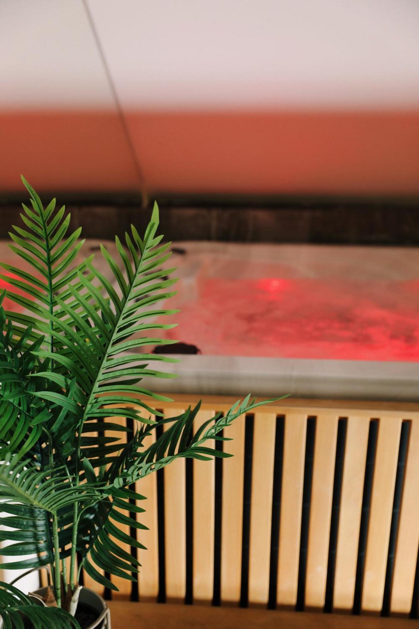 Hotel Sax-Win Pozega Pokoj fotografie